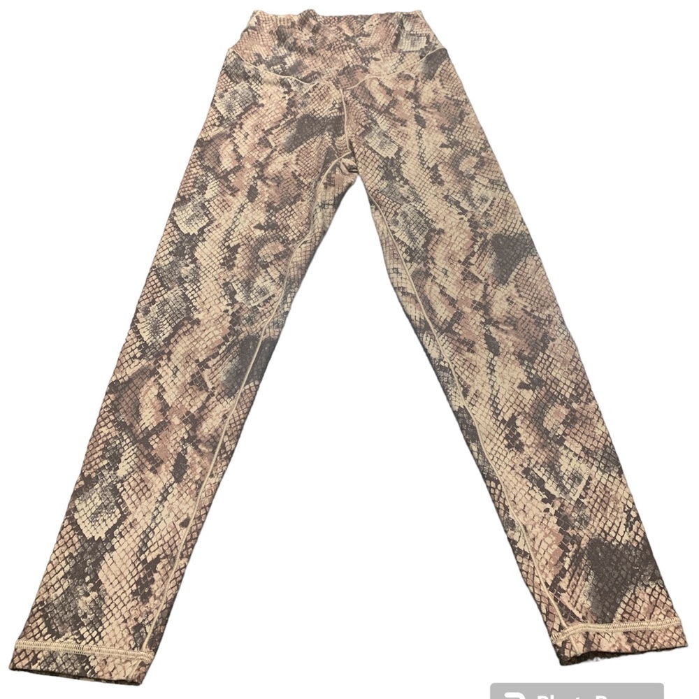 Offline by Aerie High Waist Crossover Crop Snakeskin Leggings Size M